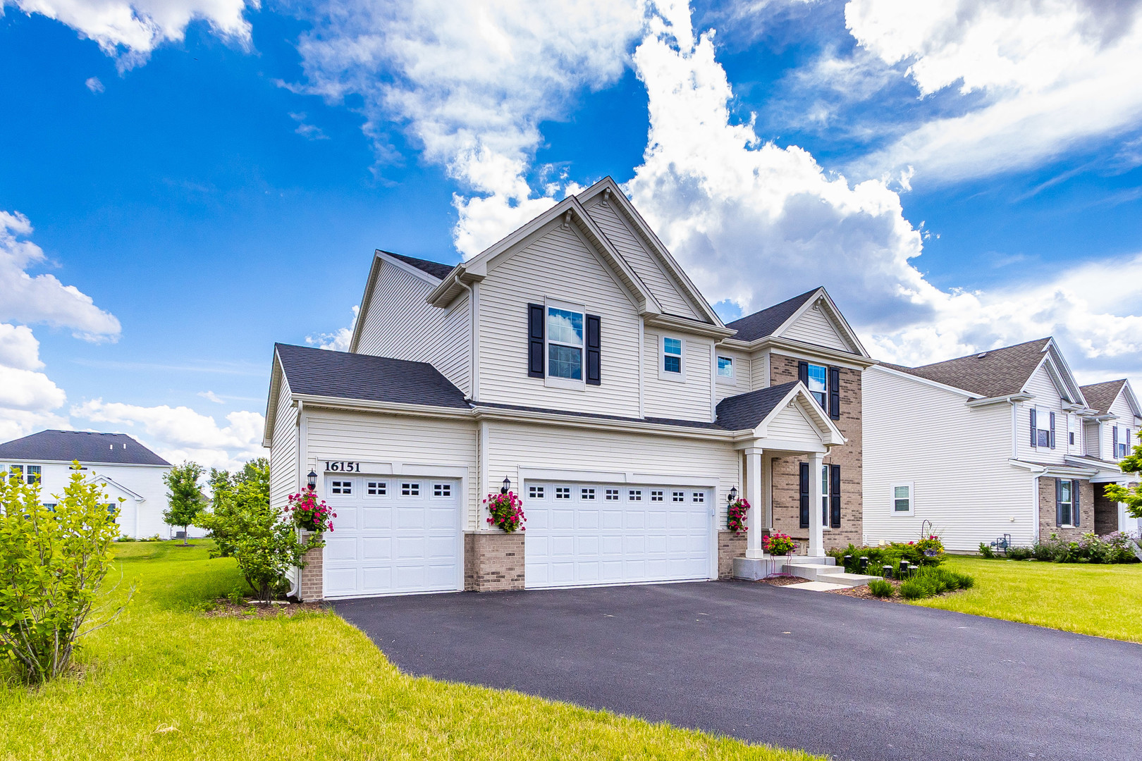 16151 Lake View Road Plainfield, IL 60586 - Photo 2 of 37