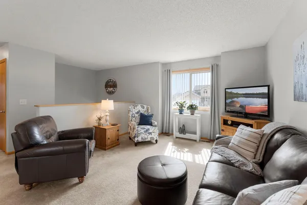 $325,000 | 11546 79th Street Northeast, Otsego, MN 55301