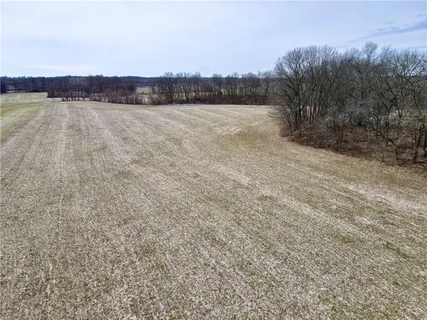$190,000 | 401 Northwest Nw Road, Chilhowee, MO 64733