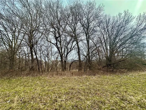 $190,000 | 401 Northwest Nw Road, Chilhowee, MO 64733