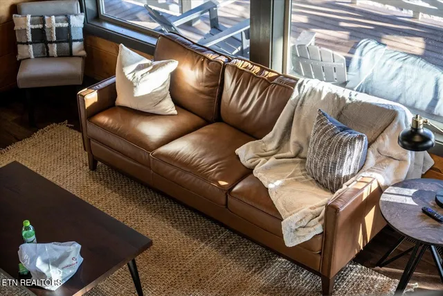 $1,300,000 | 1852 Mountain Ash Way, Sevierville, TN 37876