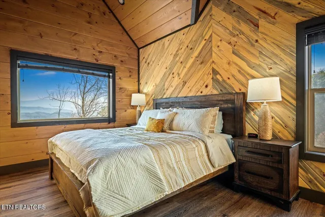 $1,300,000 | 1852 Mountain Ash Way, Sevierville, TN 37876