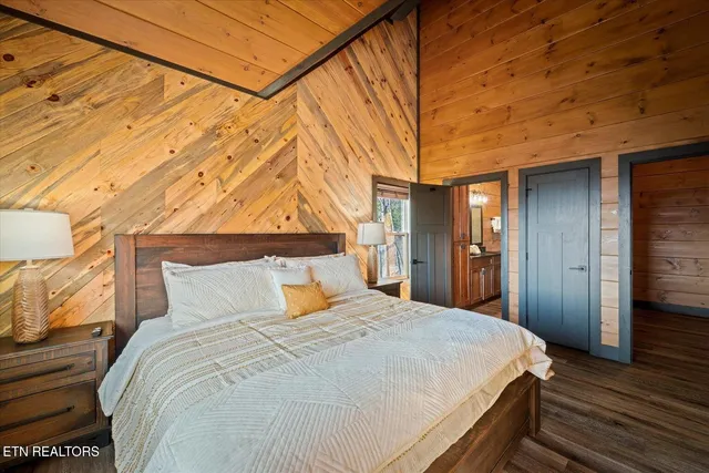 $1,300,000 | 1852 Mountain Ash Way, Sevierville, TN 37876