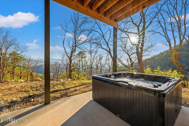 $1,300,000 | 1852 Mountain Ash Way, Sevierville, TN 37876