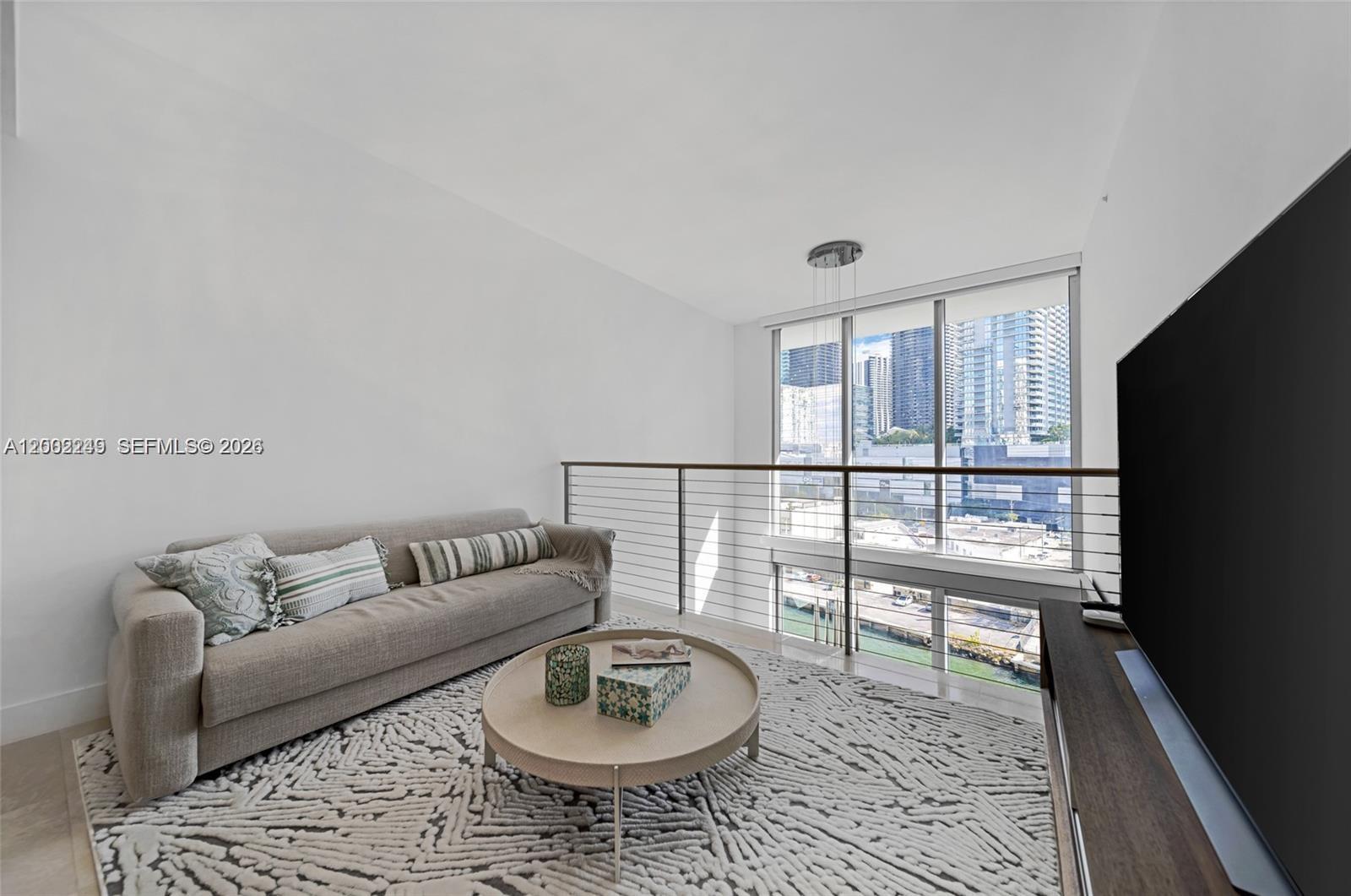 92 Southwest 3rd Street, Unit 902 Miami, FL 33130 - Photo 18 of 31 Photo 18