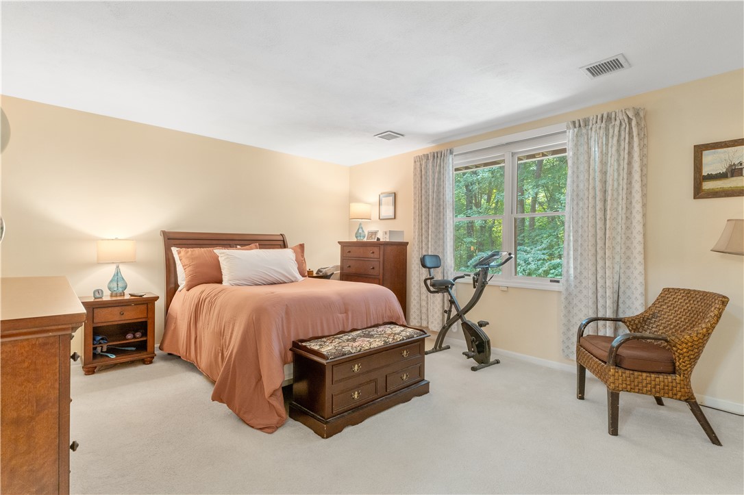 72 Trellis Drive West Warwick, RI 02893 - Photo 11 of 26