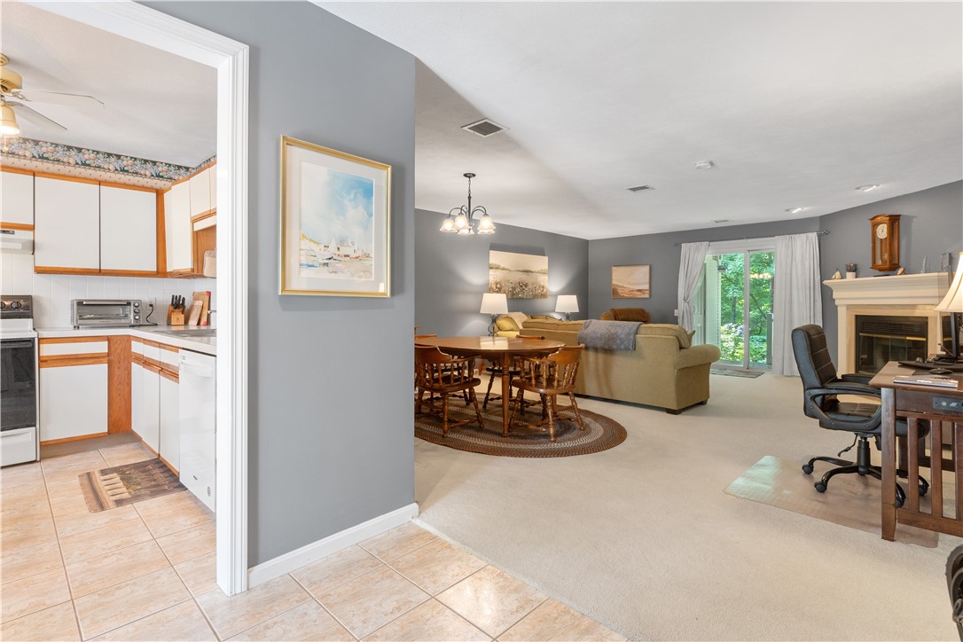 72 Trellis Drive West Warwick, RI 02893 - Photo 25 of 26