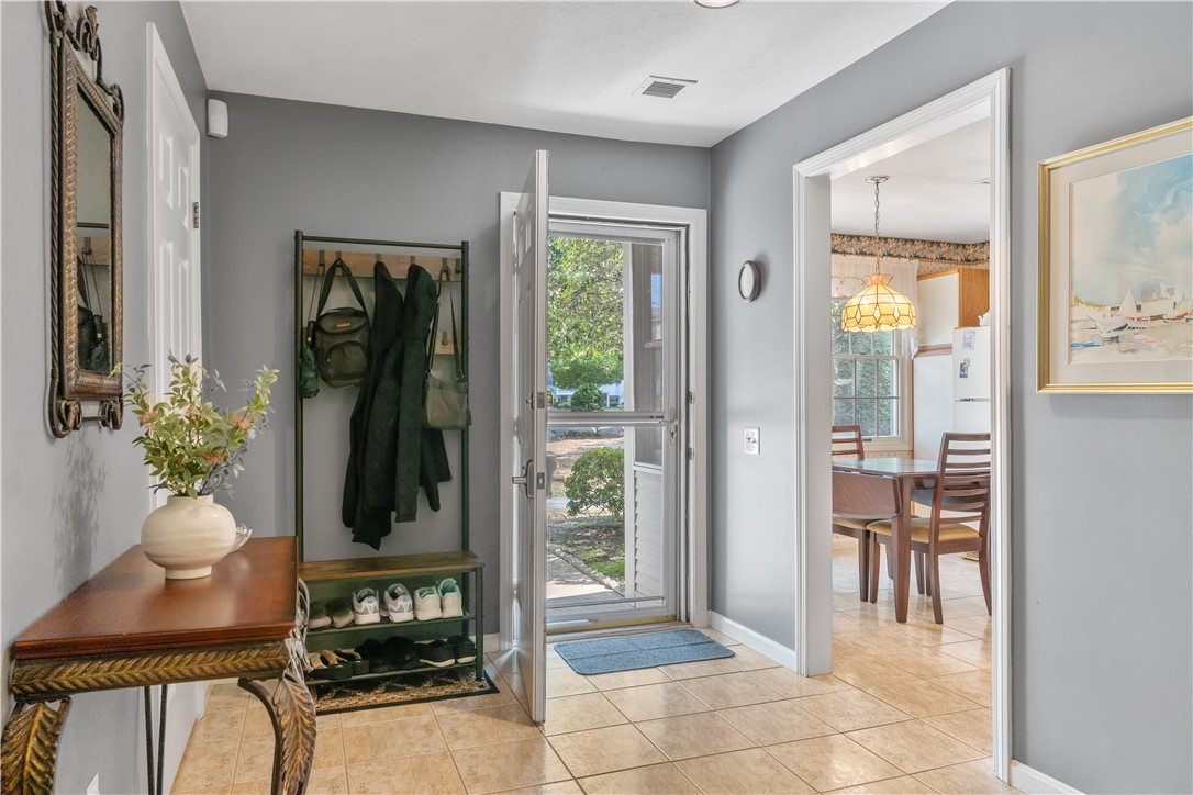72 Trellis Drive West Warwick, RI 02893 - Photo 26 of 26 Entryway