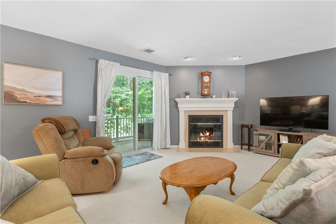 72 Trellis Drive West Warwick, RI 02893 - Photo 7 of 26