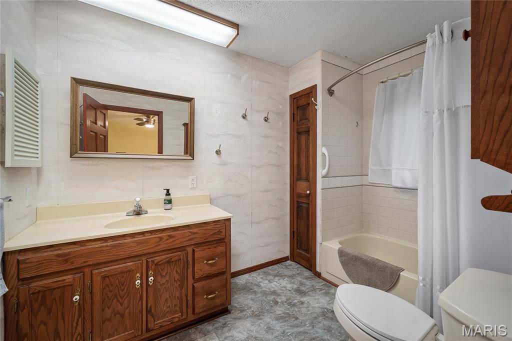 23210 Spring Branch Road Warrenton, MO 63383 - Photo 19 of 53 Gallery Image 19