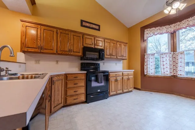 $380,000 | 10135 North Tracy Avenue, Kansas City, MO 64155