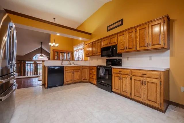 $380,000 | 10135 North Tracy Avenue, Kansas City, MO 64155