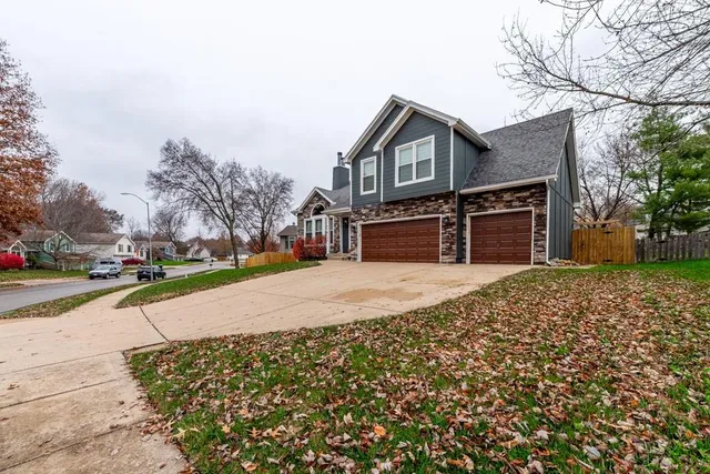 $380,000 | 10135 North Tracy Avenue, Kansas City, MO 64155