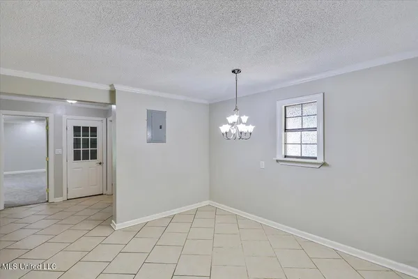 $383,900 | 2713 Highway 471, Brandon, MS 39047