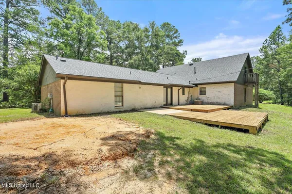 $383,900 | 2713 Highway 471, Brandon, MS 39047