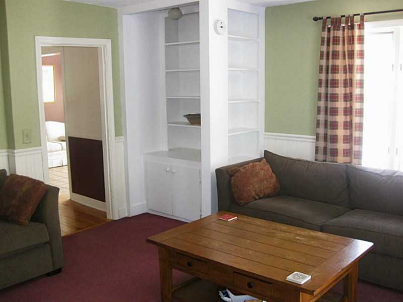 129 Rodney Road Warwick, RI 02889 - Photo 13 of 25 Living Room.