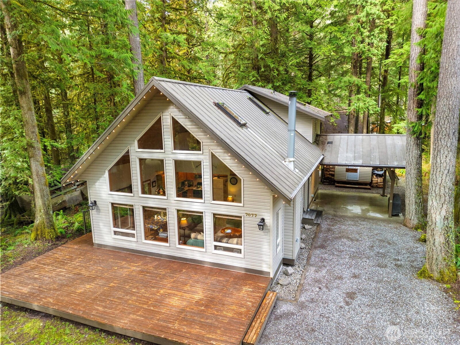 7077 Austin Pass Road Glacier, WA 98244 - Photo 30 of 35