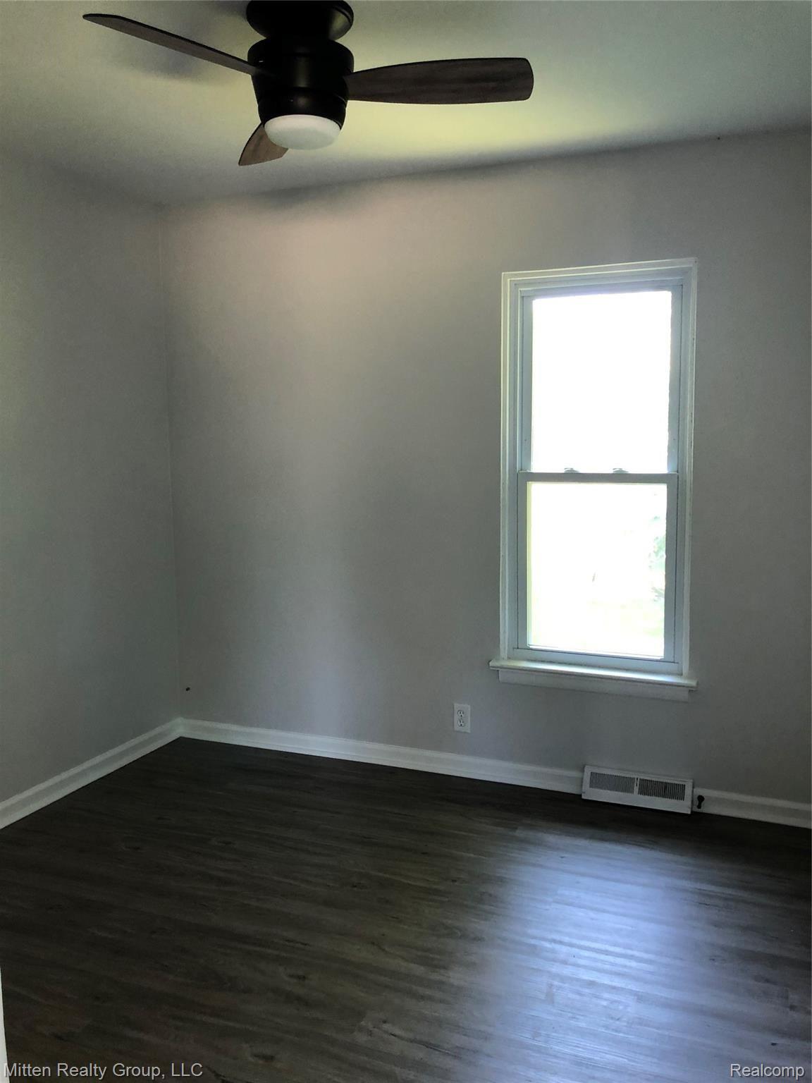 7318 Mortimer Line Road Lexington, MI 48450 - Photo 6 of 13 image00006.jpeg