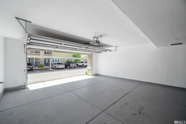 $4,750 | 2490 Eastshore Place, Unit 306, Reno, NV 89509