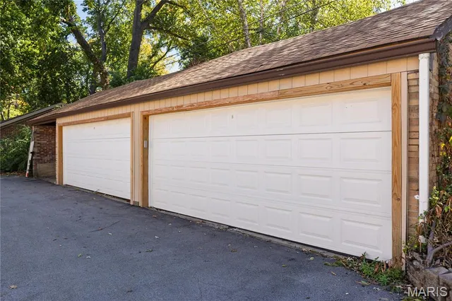 $3,500 | 7358 Pershing Avenue, St. Louis, MO 63130