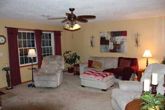 522 South 3rd Street Colona, IL 61241 - Photo 3 of 24 Gallery Image 3