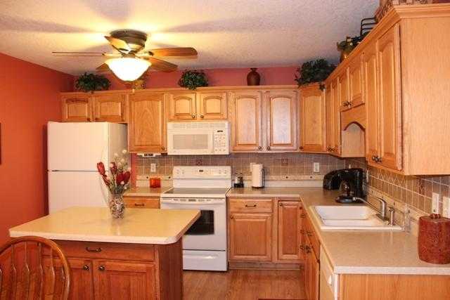 522 South 3rd Street Colona, IL 61241 - Photo 9 of 24 Gallery Image 9