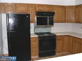 73103 Delaire Landing Road, Unit 103 Philadelphia, PA 19114 - Photo 2 of 6
