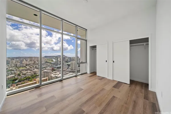 $5,000 | 1500 Rycroft Street, Unit 4401R, Honolulu, HI 96814