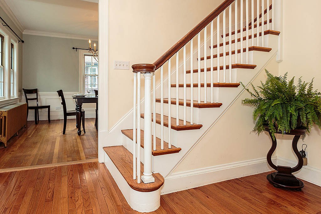 11 Ivy Road Belmont, MA 02478 - Photo 2 of 17