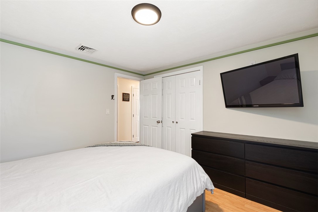 60 Greeley Street Pawtucket, RI 02861 - Photo 24 of 50