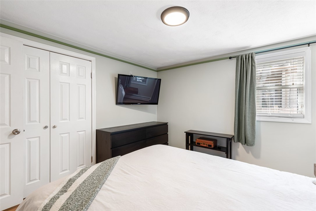 60 Greeley Street Pawtucket, RI 02861 - Photo 25 of 50