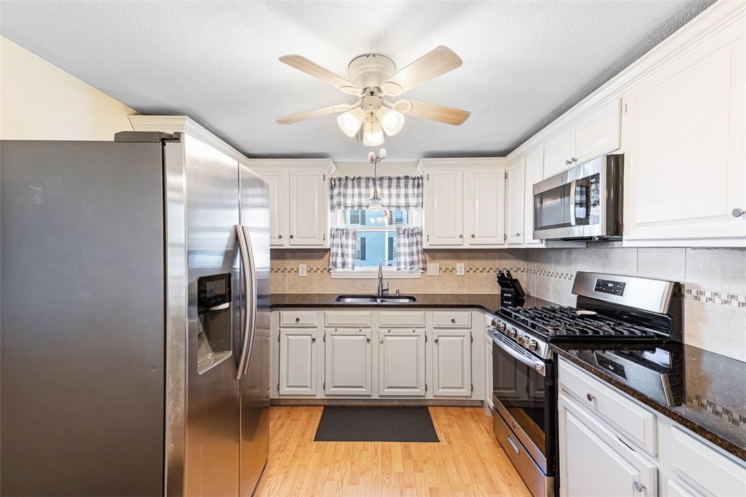 60 Greeley Street Pawtucket, RI 02861 - Photo 6 of 50