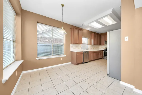 $2,900 | 4703 Zachary Lane, Sugar Land, TX 77479