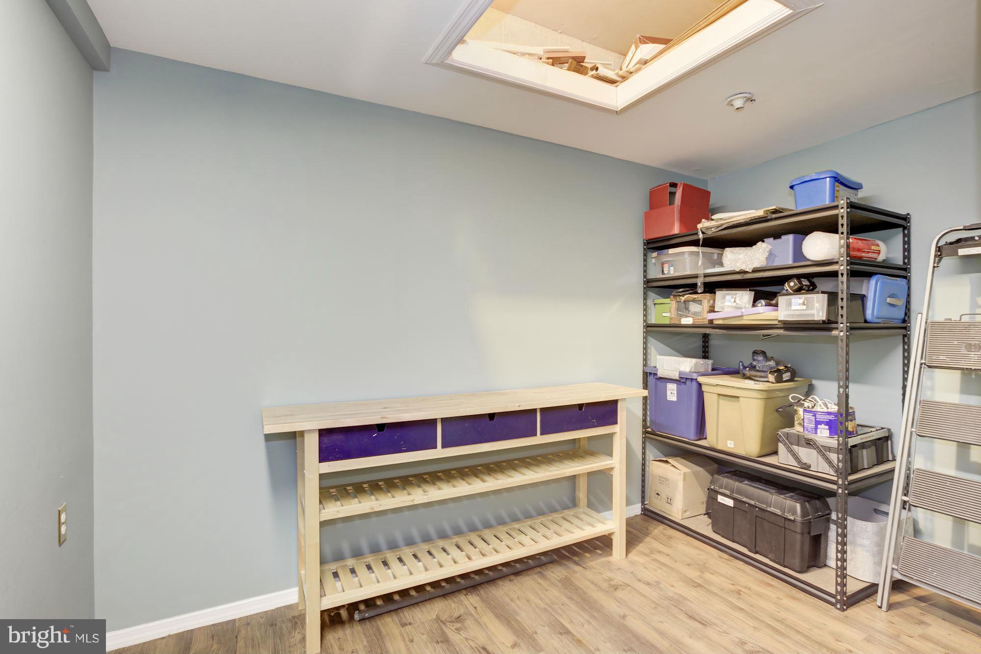 5931 Bayshire Road, Unit 117 Springfield, VA 22152 - Photo 22 of 29 Interior (General)