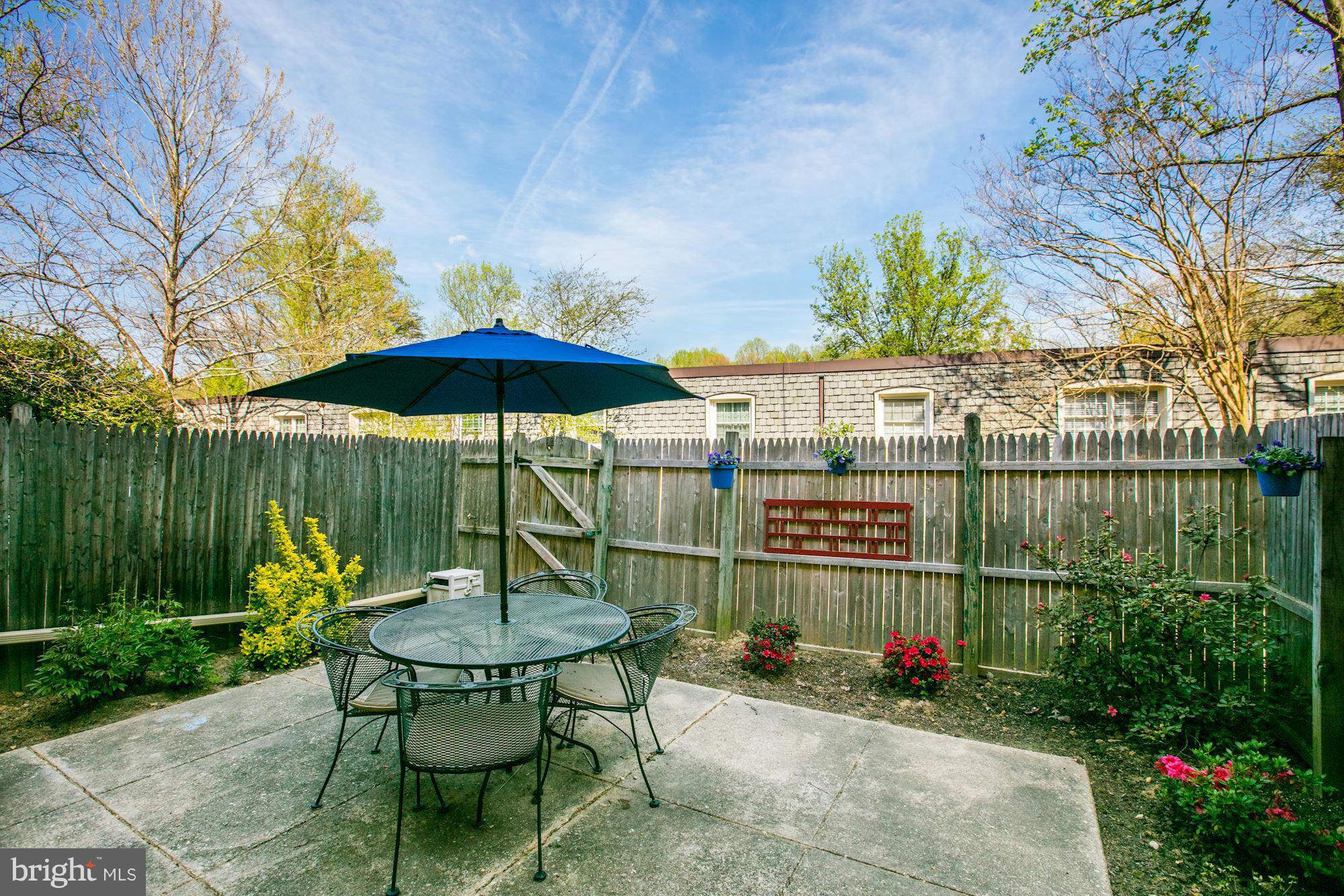 5931 Bayshire Road, Unit 117 Springfield, VA 22152 - Photo 29 of 29 Exterior (Rear)
