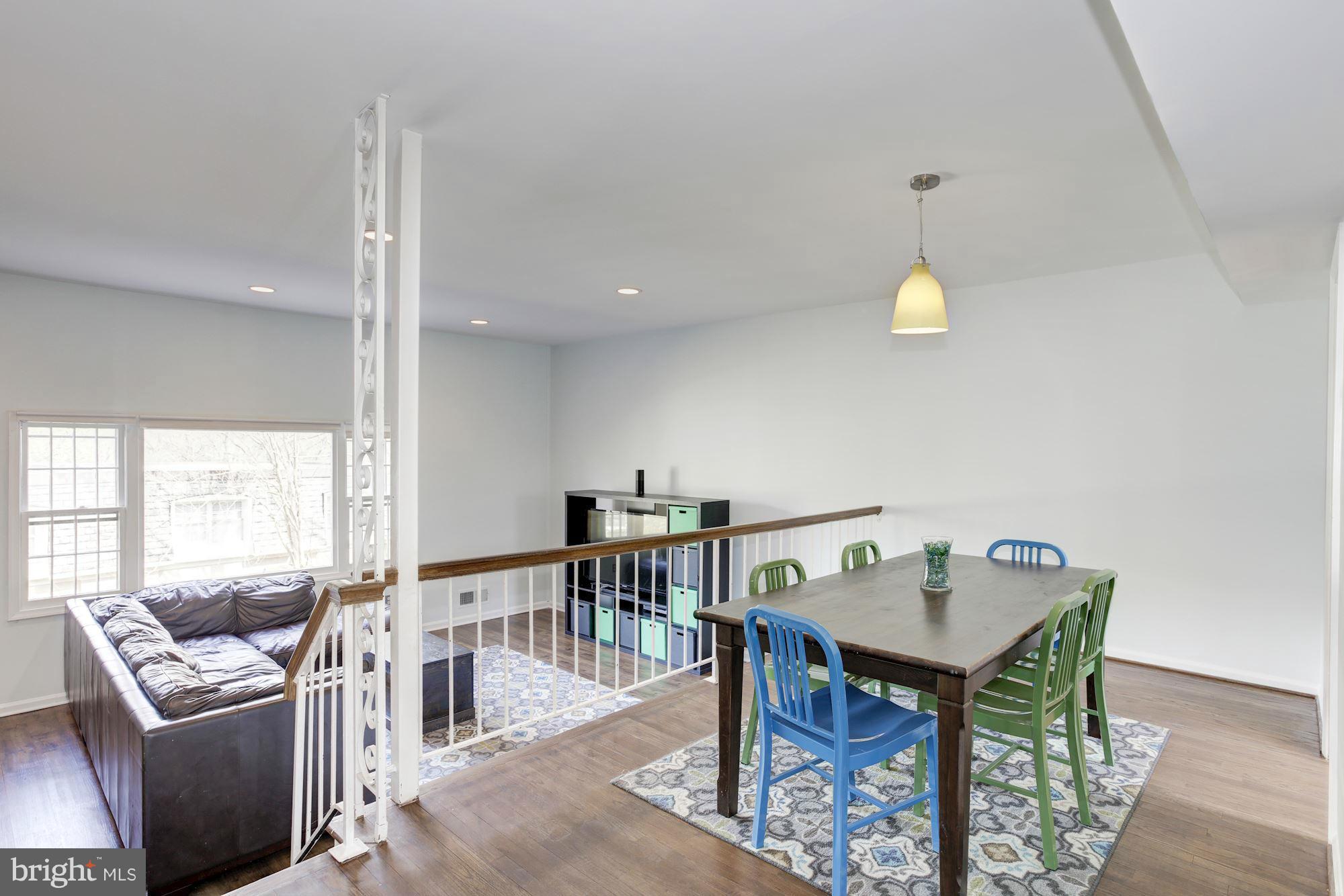 5931 Bayshire Road, Unit 117 Springfield, VA 22152 - Photo 9 of 29 Dining Room