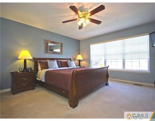 16 Keswick Road Mercer County, NJ 08520 - Photo 8 of 16 Gallery Image 8