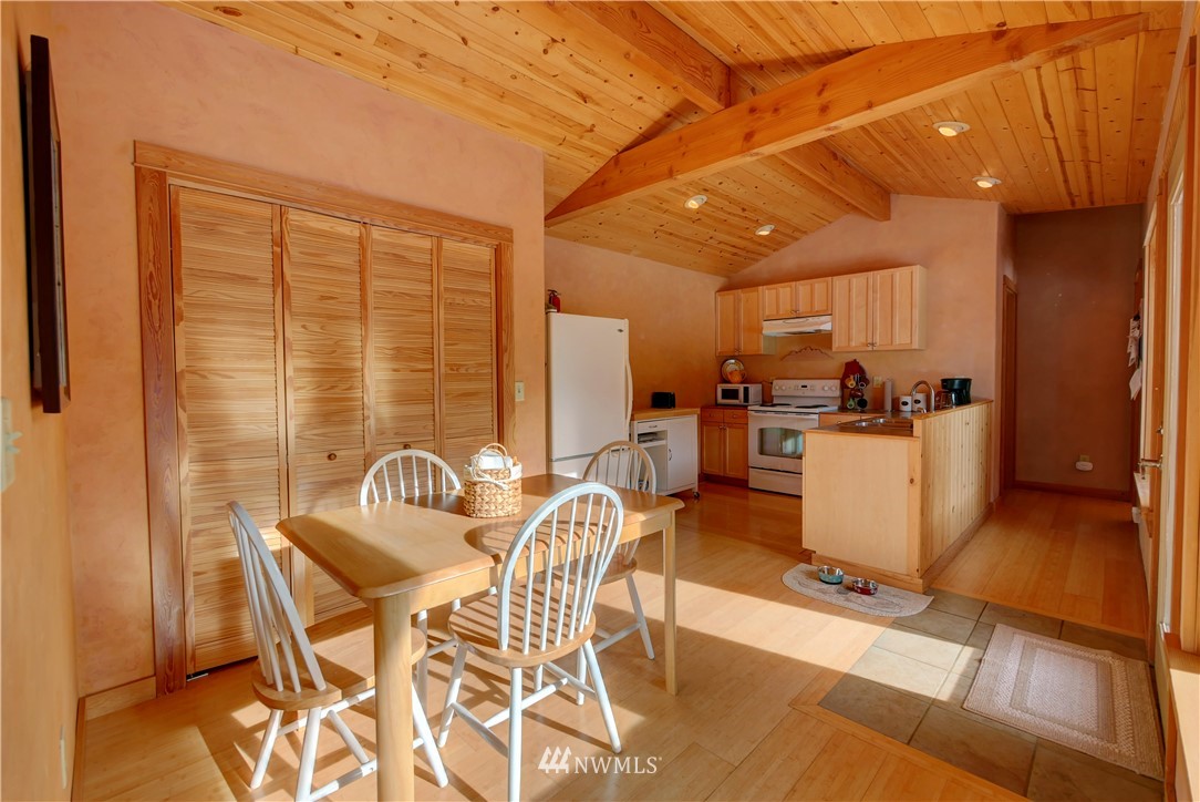 712 Twisp River Road Twisp, WA 98856 - Photo 14 of 39 Gallery Image 14