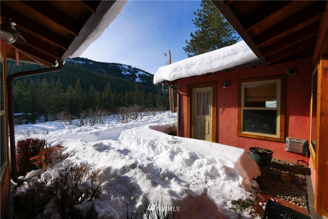 712 Twisp River Road Twisp, WA 98856 - Photo 34 of 39 Gallery Image 34