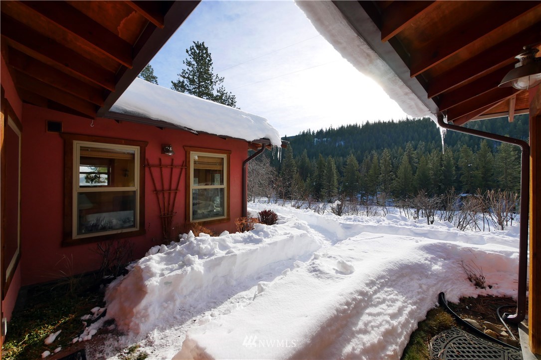 712 Twisp River Road Twisp, WA 98856 - Photo 35 of 39 Gallery Image 35