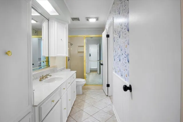 $299,000 | 1004 Oakwood Drive, Longview, TX 75604