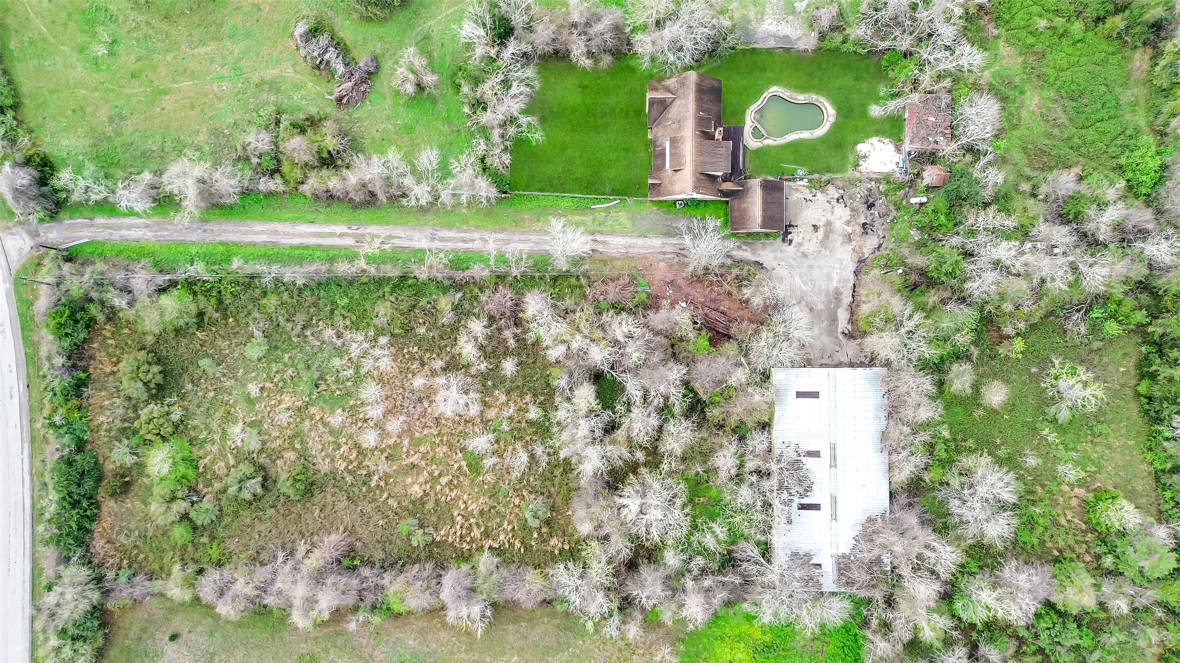 4918 Farmer Road Alvin, TX 77511 - Photo 3 of 18