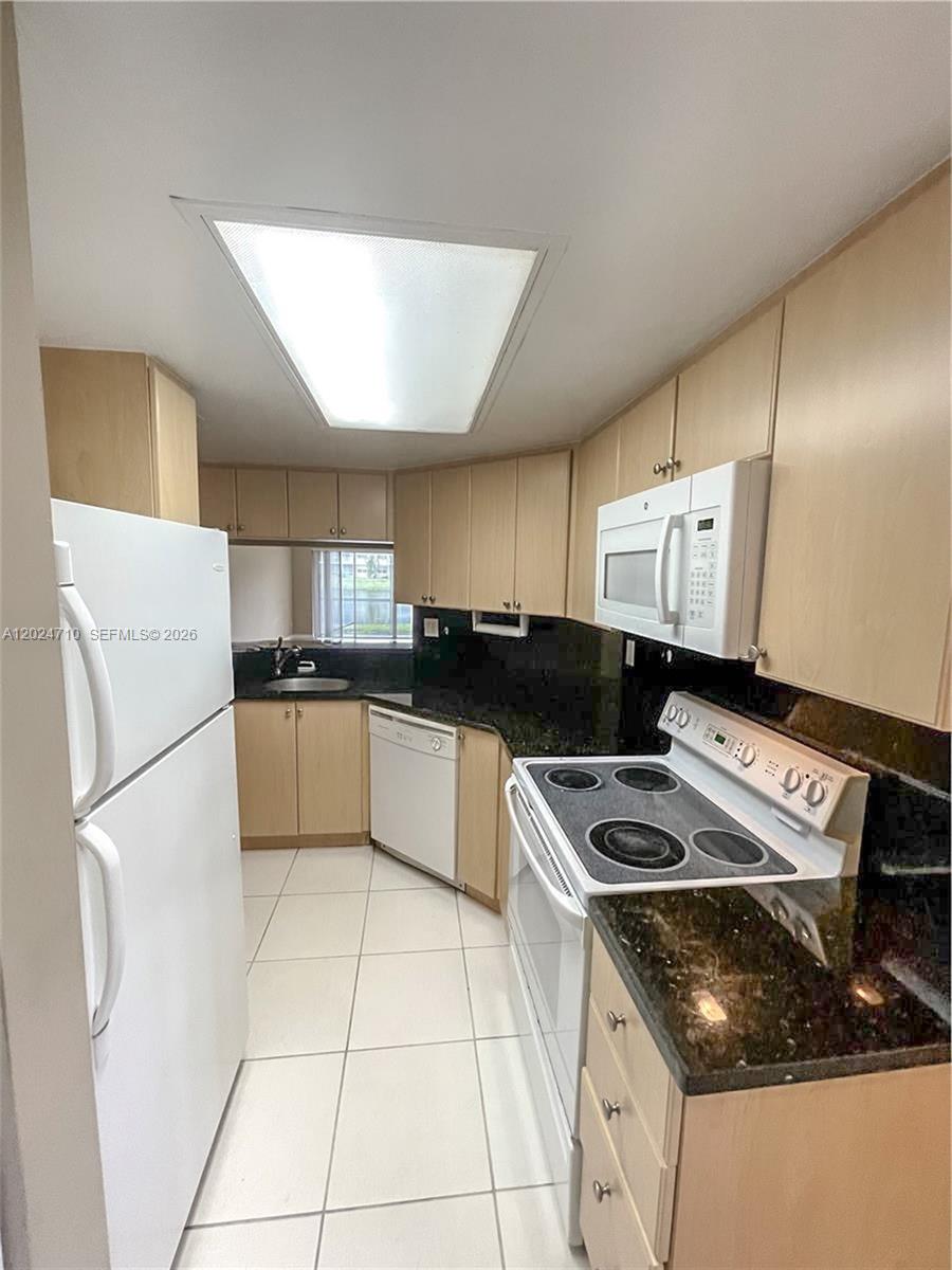 2829 North Course Drive, Unit 104 Pompano Beach, FL 33069 - Photo 9 of 21