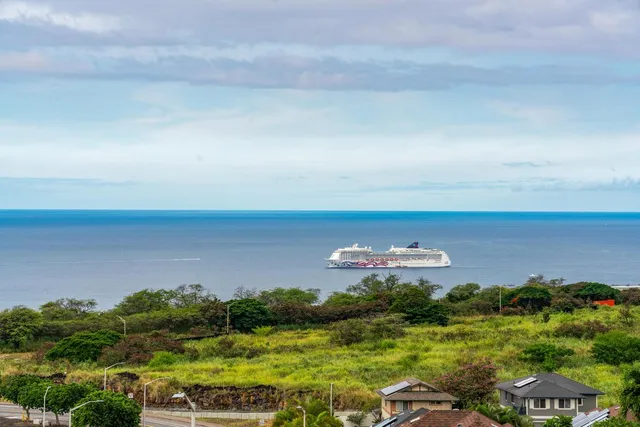 $1,350,000 | 75-6096 North Haku Mele Place, Kailua-Kona, HI 96740