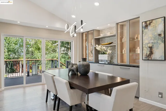 $2,498,000 | 38 Lenelle Court, Moraga, CA 94556