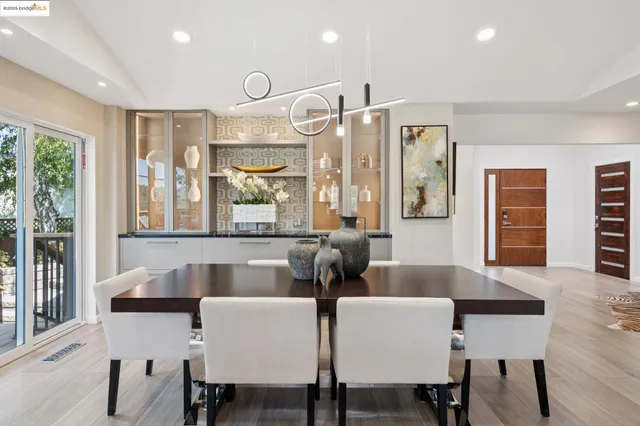 $2,498,000 | 38 Lenelle Court, Moraga, CA 94556