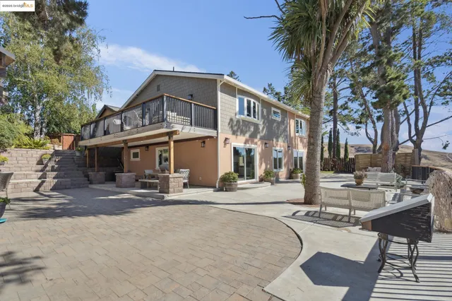 $2,498,000 | 38 Lenelle Court, Moraga, CA 94556