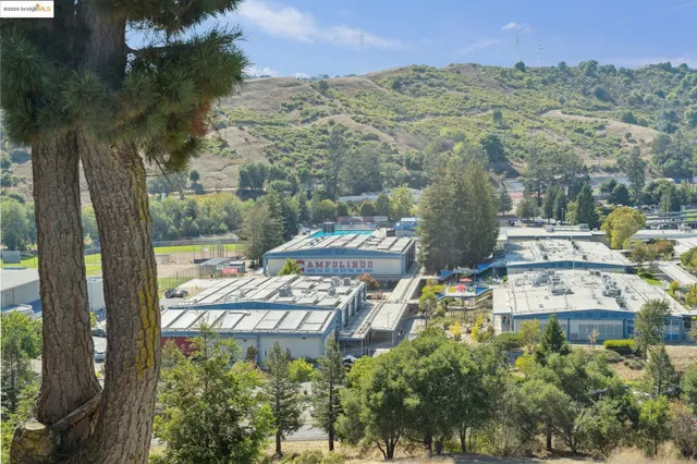 $2,498,000 | 38 Lenelle Court, Moraga, CA 94556