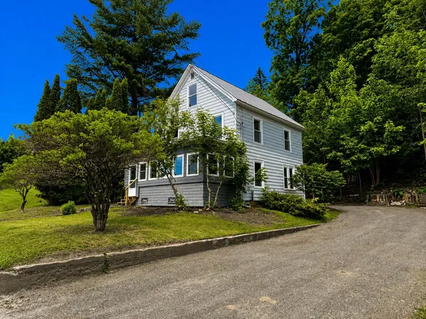 $269,000 | 455 Main Street, Newport, VT 05855