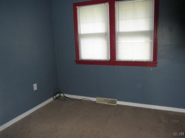 3805 Country Club Road Easton, PA 18045 - Photo 14 of 19 Gallery Image 14